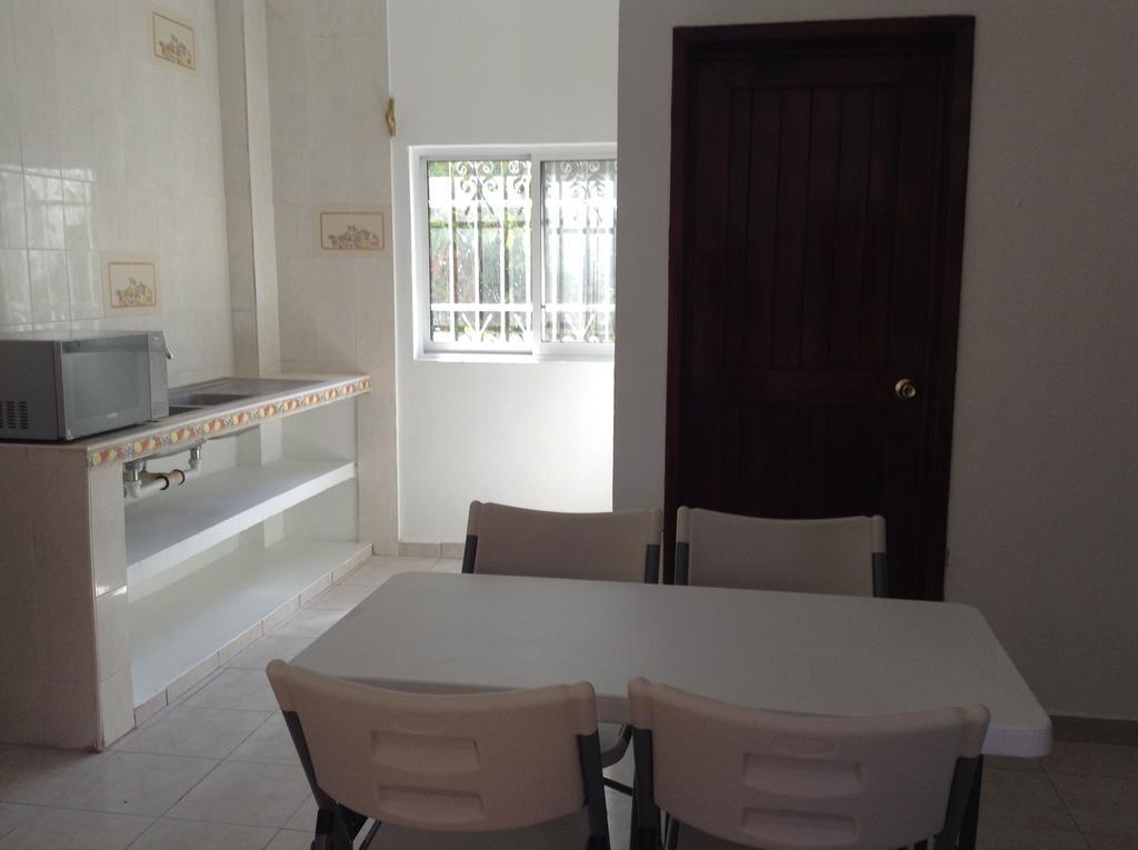 Appartamento Roberto Playa del Carmen Esterno foto
