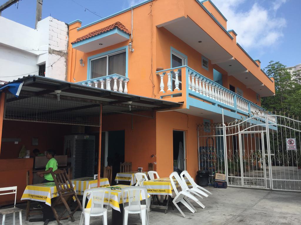 Appartamento Roberto Playa del Carmen Esterno foto